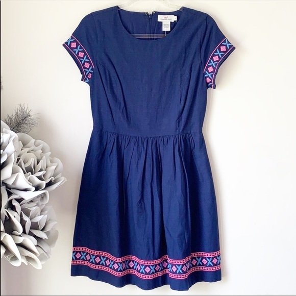 Vineyard Vines Dresses & Skirts - Vineyard Vines Embroidered Fit & Flare Dress NWT